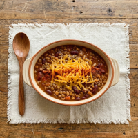 Slow Cooker Vegetarian Lentil Chili